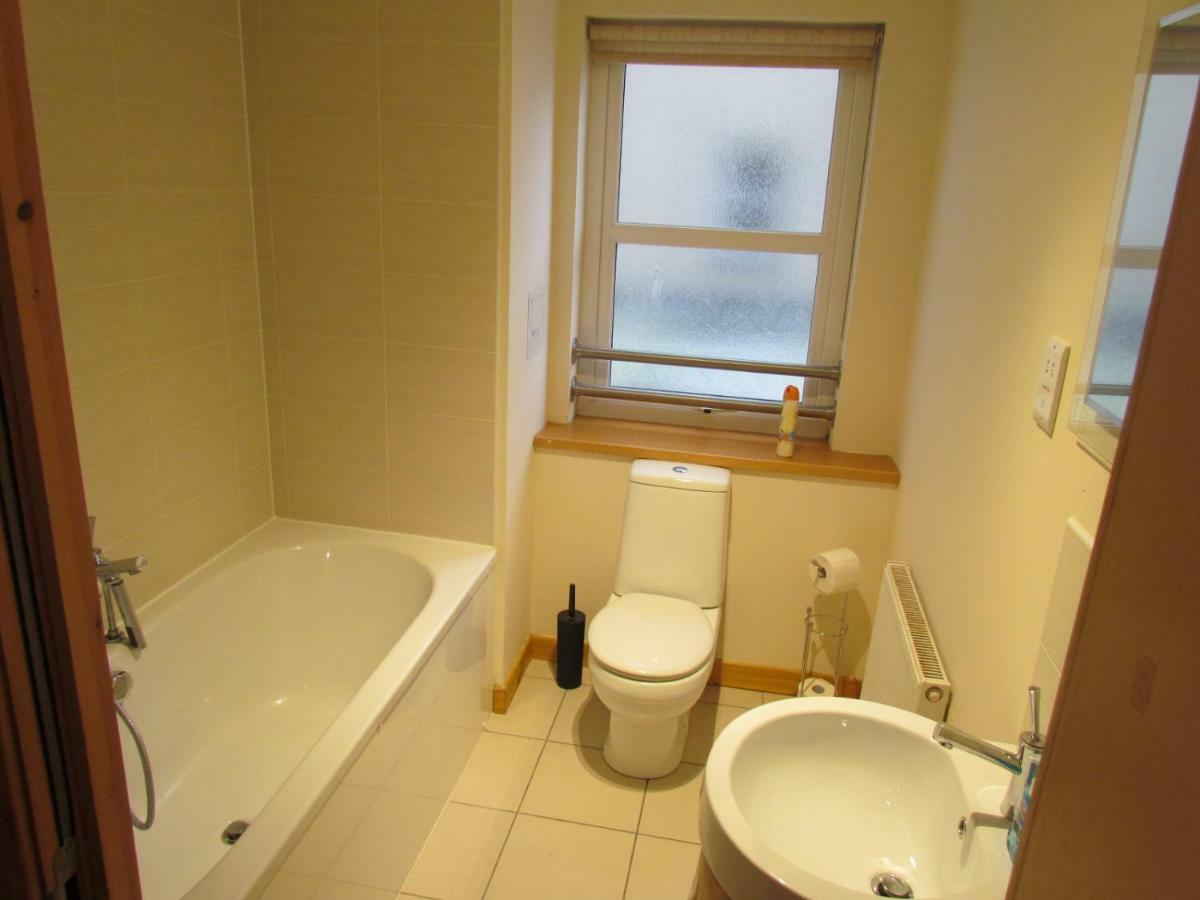 Farraline Court Lejlighed Inverness Eksteriør billede